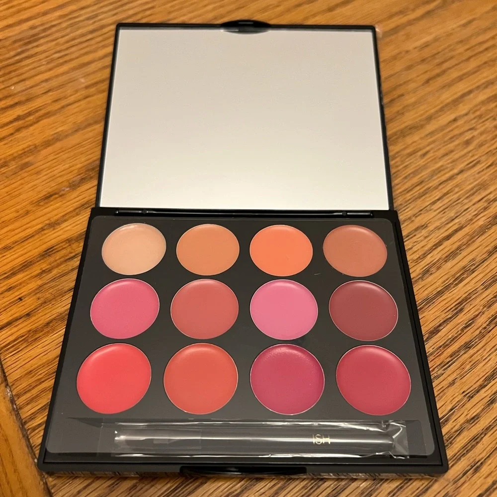 ISH Lip Statement Palette